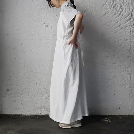 TOWAVASE Bon Voyage dress (white)