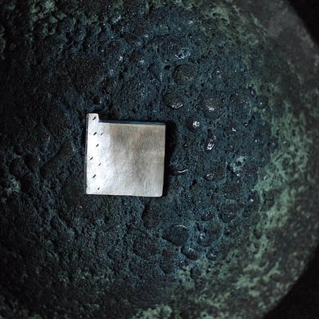 shima brooch  medium I
