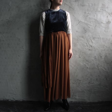 Tabrik no sleeve dress (navy x brown)  