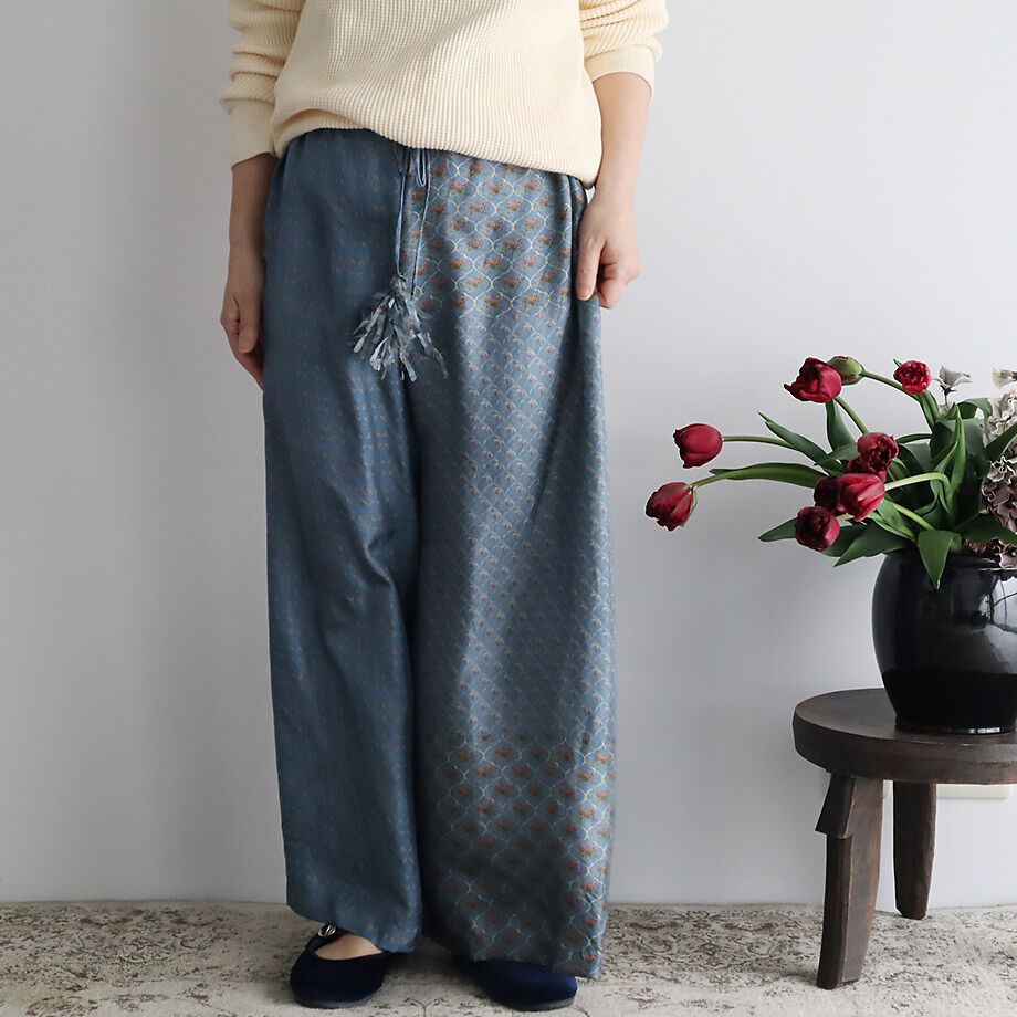 TOWAVASE sarasa silk pants (blue) | nii-B | WEB...