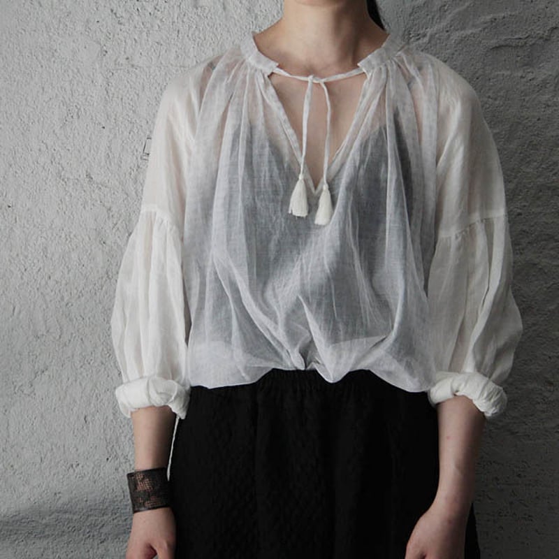 tabrik タブリク ブラウス Tabrik(タブリク)】リネンパフブラウス(泥染
