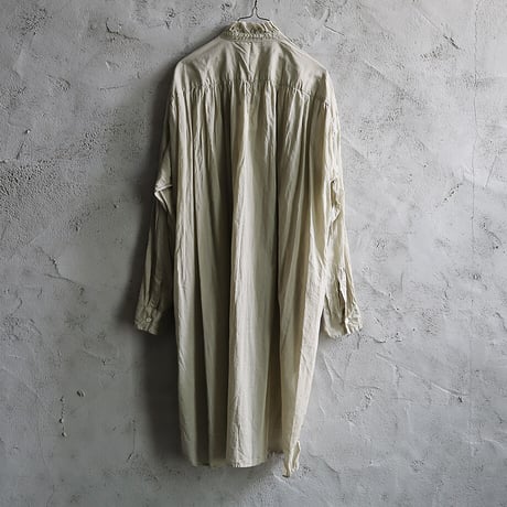 R&D.M.Co- GARMENT DYE frill collar long shirt (eucalyptus)