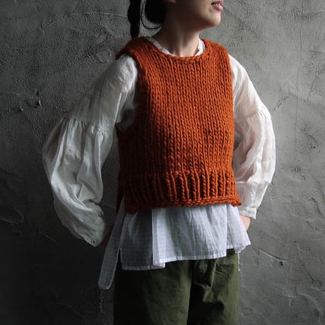 chiihao x nii-B peru vest  cinnamon