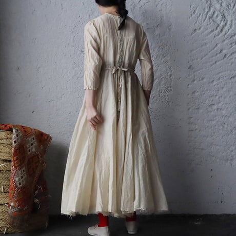 Tabrik paper brush dress