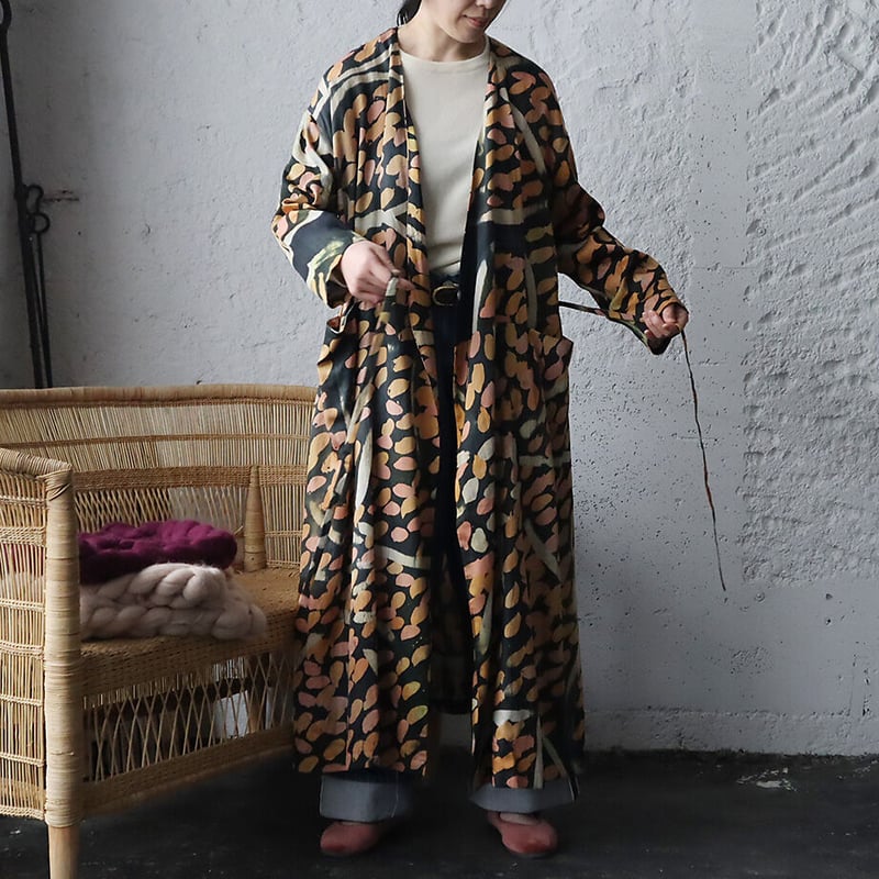 Funatabi atelier coat dress (Batik) | nii-B | W