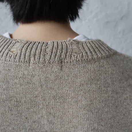 RYU KAGA damaged knit caradigan (beige)