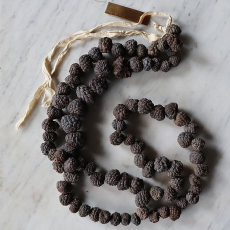 ata fruits ornament (M)