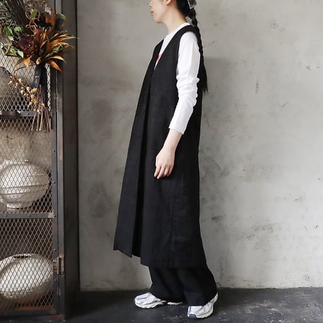 .less jacquard long  gilet (black)