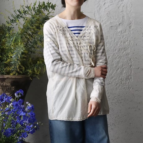TOWAVASE jon leavers cache-coeur blouse (white)