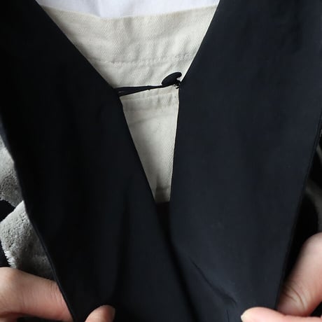 .less stripe  bolero stole