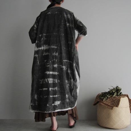 m.Funatabi kimono coat (Sumi dye)