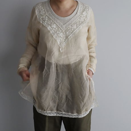 TOWAVASE jon leavers blouse (beige)