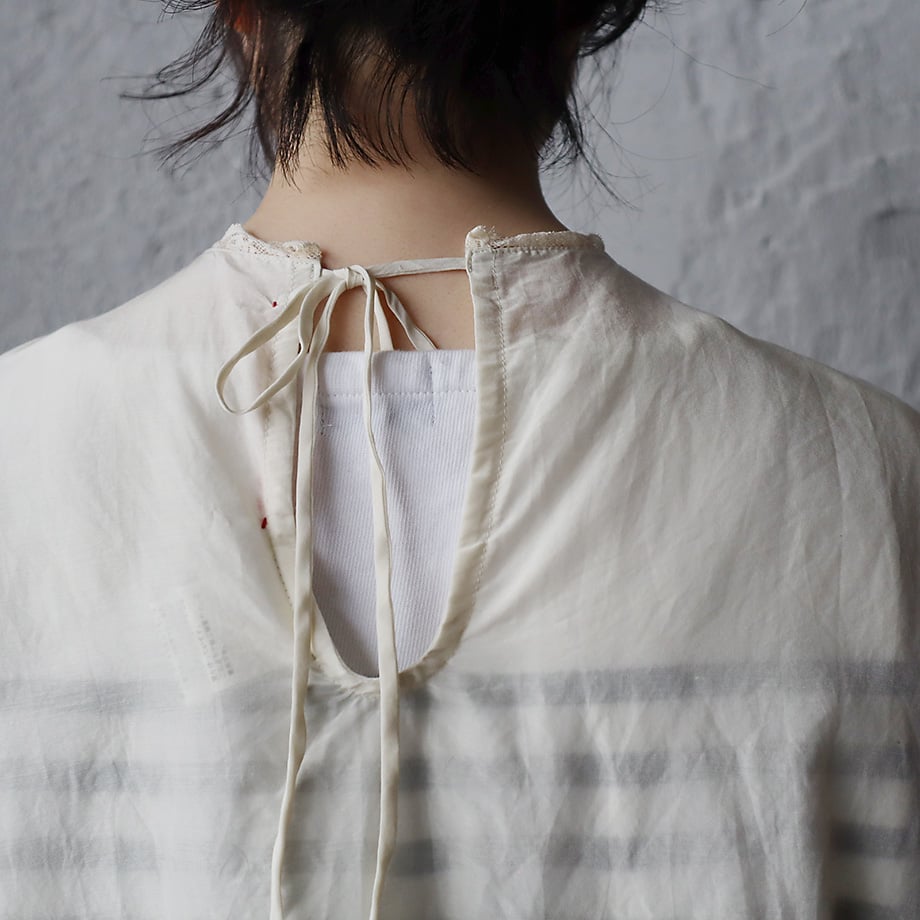 トップス TOWAVASE Leavers tablier (ivory) TOWAVASE Leavers tablier (ivory) | nii-B | WEBSHOP