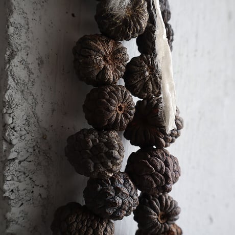 ata fruits ornament (S)