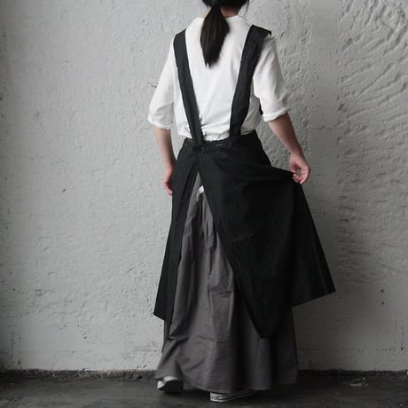 nurse apron (black)