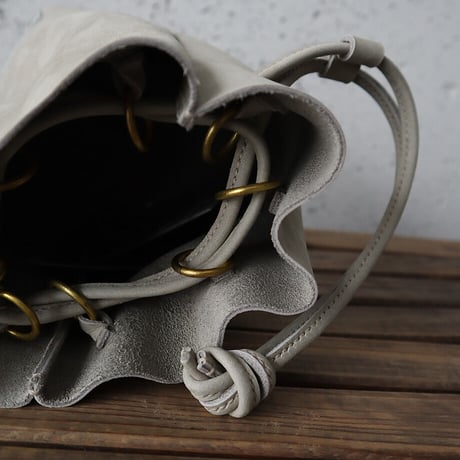 chiihao squeeze bag (S)  icegray