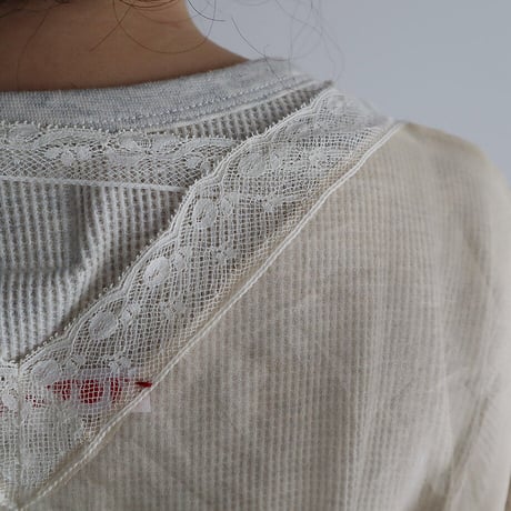 TOWAVASE jon leavers blouse (beige)