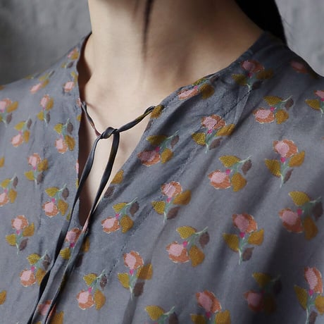 TOWAVASE Sarasa dress Louis (gray)