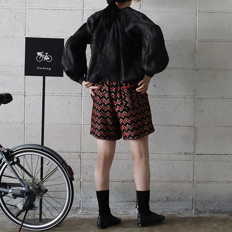 NOTA  fancytweed short pants