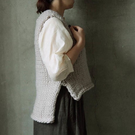 chiihao x nii-B peru vest beige