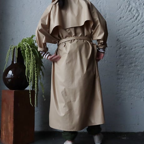 R&D.M.Co- thin cloth big trench coat (beige)