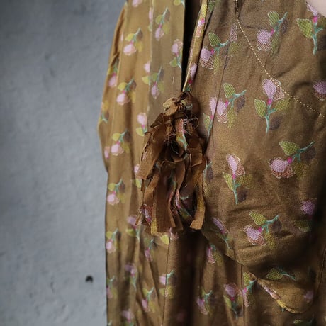 TOWAVASE sarasa silk robe Louis (camel)