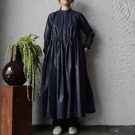 R&D.M.Co- thin cloth front open dress (navy)
