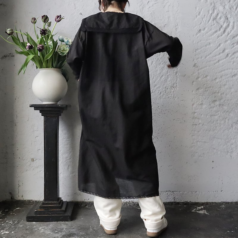 TOWAVASE Leavers dress (black) | nii-B | WEBSHOP