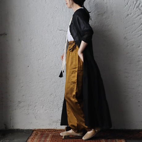 Tabrik  tiered dress (black)