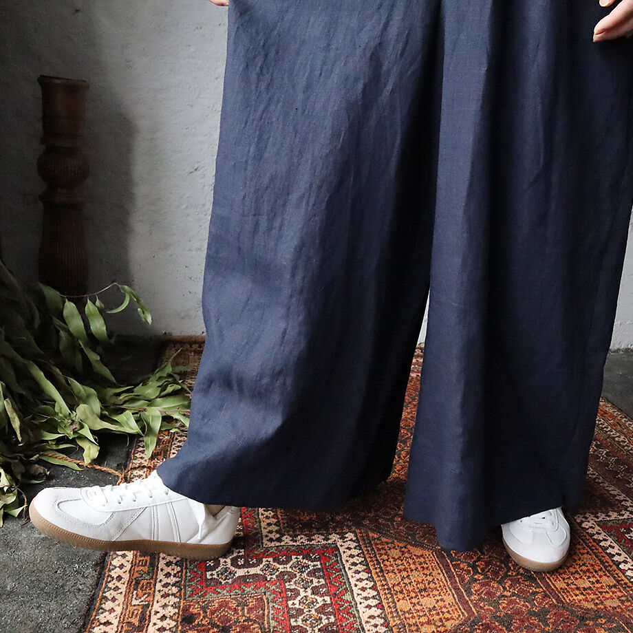 TOWAVASE Bon Voyage salopette (navy) | nii-B | TOWAVASE Bon Voyage salopette (navy) | nii-B |