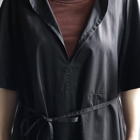 .less draped sleeve dress