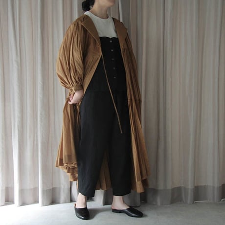 TOWAVASE Artisan dress (camel)