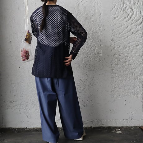 NOTA sheer blouse (black/navy)