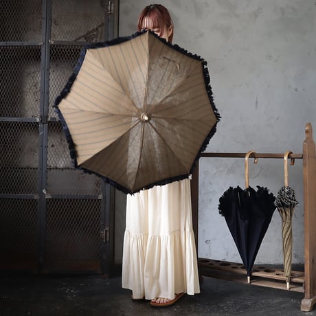 Tabrik fringe parasol (brown x green stripe)