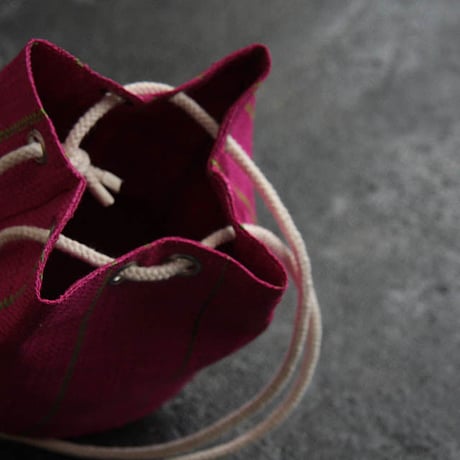 nylon pochette (fuchsia)
