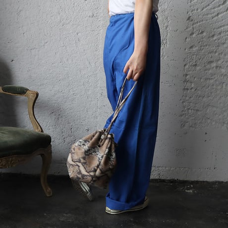 chiihao squeeze bag (L)  python
