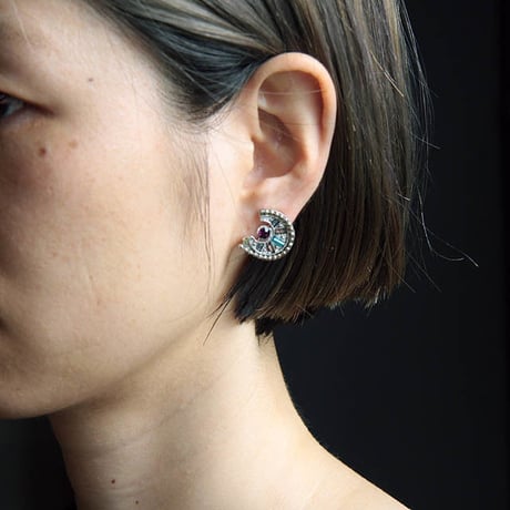 france dead stock earrings horseshoe