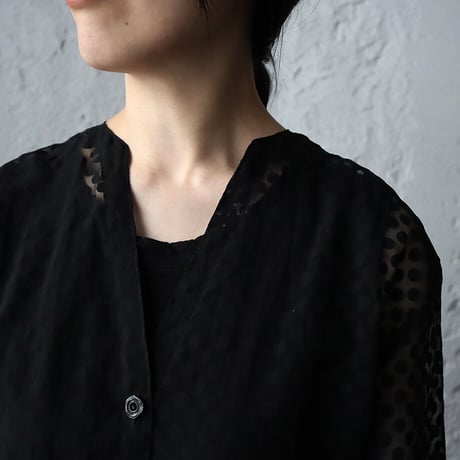 NOTA sheer blouse (black/navy)