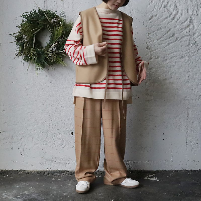 TOWAVASE Basque pullover (ivory x red) | nii-B