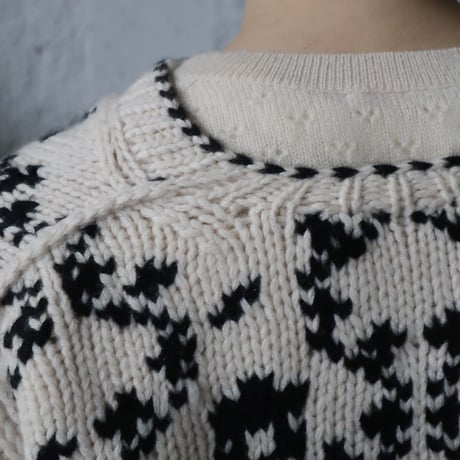 TOWAVASE Panier de fleurs cardigan (black)
