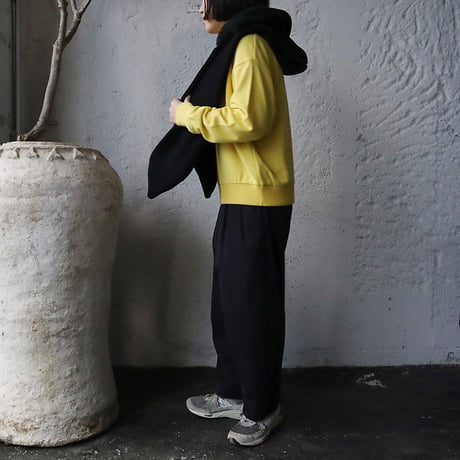 R&D.M.Co-  hoodie muffler (black)