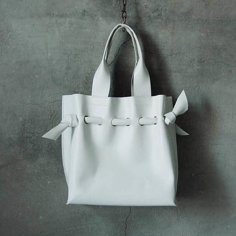 chiihao  square bag white