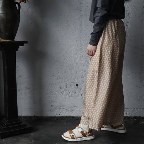 TOWAVASE sarasa silk pants Leo (beige)