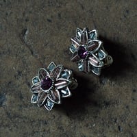 france dead stock earrings flower