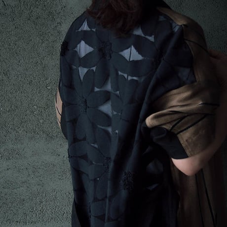 NATIVE VILLAGE linen mesh coat