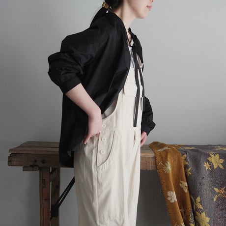 Honnete nylon blouse (black)