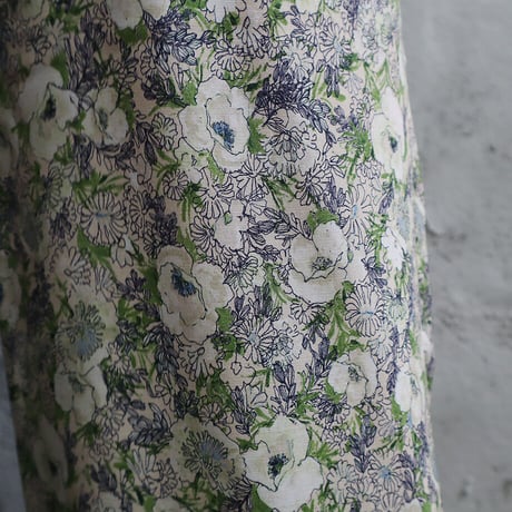 Le pivot flower print  rough pants (beige mix)