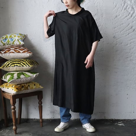 TOWAVASE Souplesse long T-shirt (black)