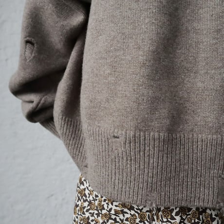 RYU KAGA damaged knit caradigan (charcoal)