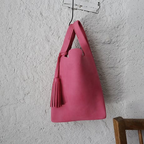 chiihao conveni bag (SS) with tassel pink